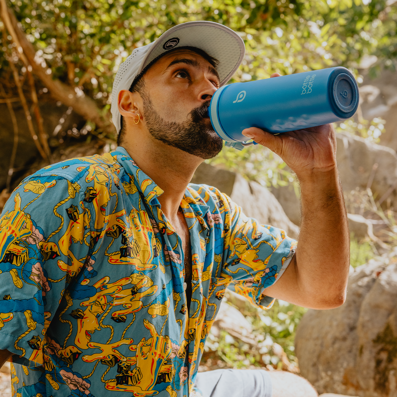 26 oz Insulated Shaker Bottle Insulated Water Bottle for Men and Women Protein Shaker for Gym Water Cup